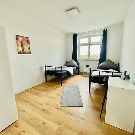 Zentral 85-5 Apartment